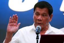Kunjungi China, Duterte...