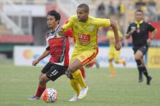Jebol Benteng Persiba,...