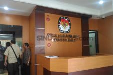 KPU DKI: Incumbent Wajib...