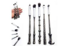 Unik! Kuas Make Up Ini...
