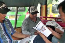 Tumbuhkan Minat Baca,...