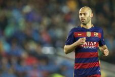 Mascherano Tanda Tangani...