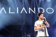 Aliando Syarief Tak...