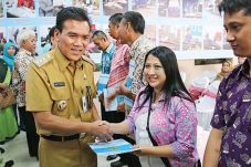 Bayi Lahir di Kudus,...