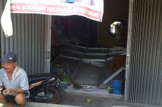 Helikopter Terbang Rendah...