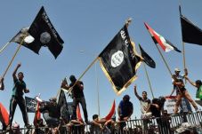 Warga Mosul Sebut ISIS...