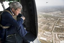 Kerry: Rusia Buat Perang...