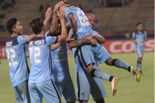 Lawan Barito, Persela...