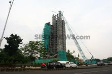 Gedung 21 Lantai di...