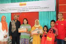 Indosat Ooredoo dan...