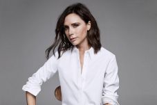 Victoria Beckham Hadirkan...