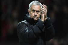 Disadarkan Chelsea,...