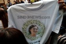 Jelang Vonis Jessica,...
