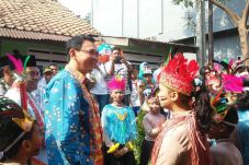 Blusukan ke Kebagusan,...
