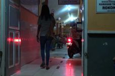 Aksi Motor Menerobos...