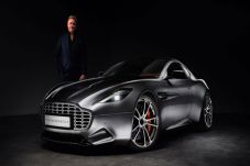 Fisker Hadirkan Mobil...