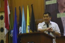 HT: Kesenjangan Tidak...