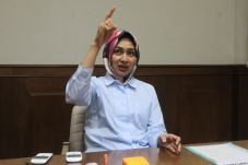 Airin Tak Larang Warga...