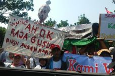 Diusir Warga Rawa Belong,...