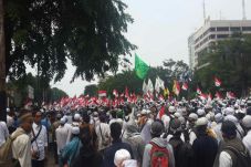 Ratusan Ribu Pendemo...