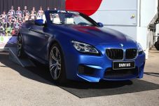 Soal Hadiah Mobil Mewah,...
