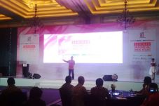 Rudiantara Sebut Bisnis...