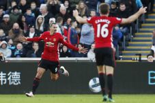 Ibrahimovic Cetak Gol...