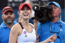 Muguruza Kelelahan,...