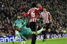 Pemain Barcelona Kesal...