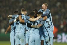 Manchester City Ukir...