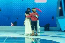 Putri dan Akbar Pulang,...
