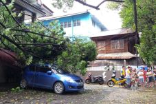 Hujan dan Angin Kencang...