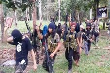 Pasukan Filipina Tembak...