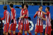 Taklukan Eibar, Atletico...