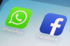 WhatsApp dan Facebook...