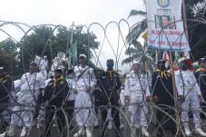 Antisipasi Bentrok Polisi...