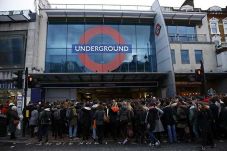Jutaan Komuter London...