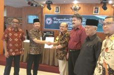 Semen Padang Resmi Jadi...