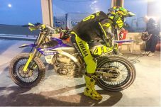 Rossi Mulai Berlatih...