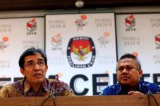 KPU: Banyak Capres Untungkan...