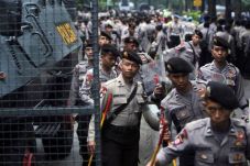 Ribuan Aparat Gabungan...