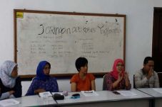 Rencana Mendikbud Legalkan...