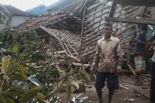 34 Rumah Warga Subang...