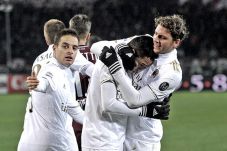 Penalti Bacca Hindarkan...