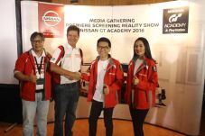 Keseruan Nissan GT Academy...