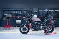 Terbatas, Yamaha Buka...