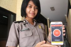 Alami Kejahatan, Masyarakat...
