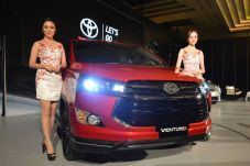 Toyota Hadirkan Innova...