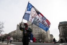 Donald Trump Jadi Perbincangan...