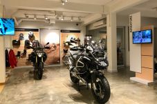 Kapital Moto Diler Resmi...